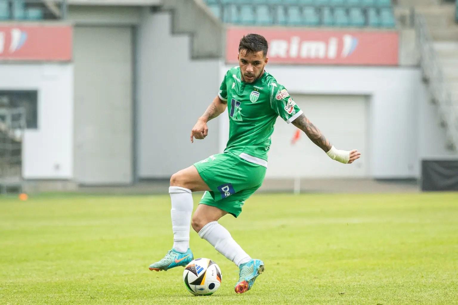 华体会入口-博主:重庆铜梁龙将签下23岁巴西边锋若昂-佩德罗