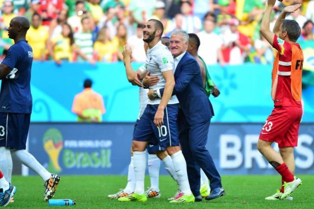 1621425622228032947.jpg 4d46d.jpg