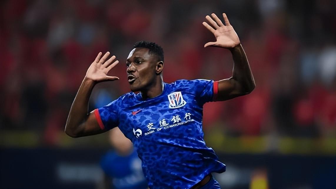 华体会入口-意外!大连英博本赛季引进阿奇姆彭,还不如留下佩尼亚效果好?